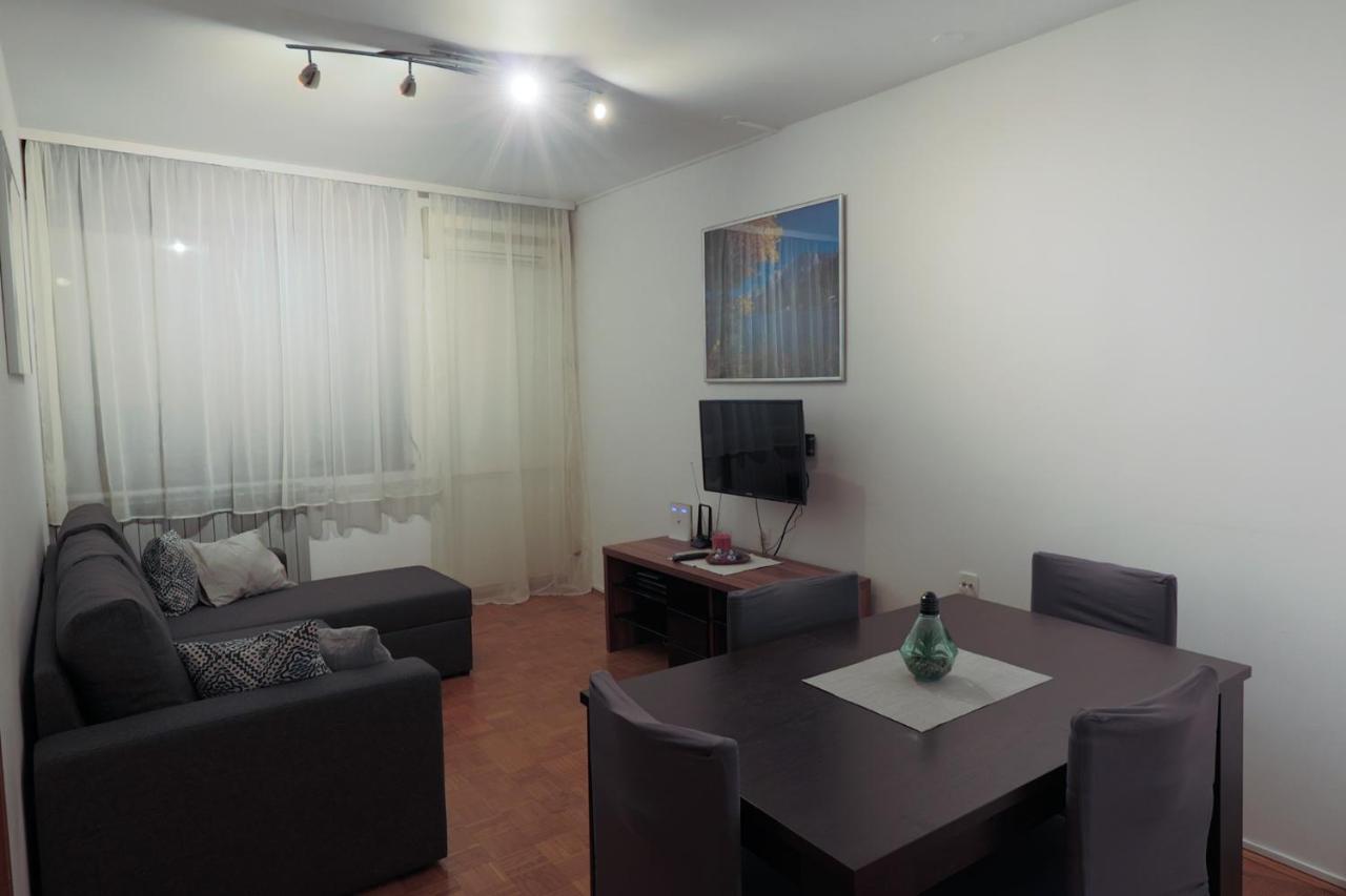 Apartment Marija Zagabria Esterno foto
